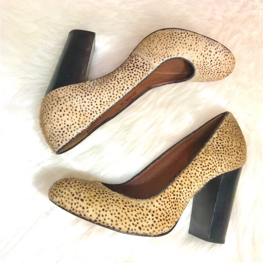 JUICYCOUTURE FUR PUMP